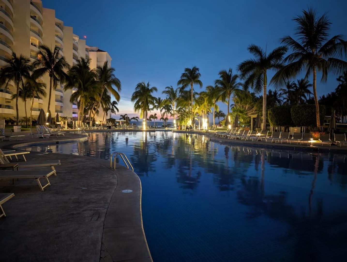 Villamagna - Beachfront Retreat With Oceanviews นวยโวบาญาร์ตา ภายนอก รูปภาพ
